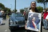 Tras ser destituido Lucio Gutiérrez salió al exilio el 24 de abril. Primero se refugió en Brasil, después en Estados Unidos, Perú y Colombia, de donde regresó en octubre del 2005. A su llegada fue detenido y pero liberado después de que el 3 de marzo del 2006 la Corte Superior de Quito lo sobreseyera a él, a su hermano Gilmar y a Fausto Cobo del delito de atentar contra la seguridad interna. Foto: protestas fuera de la residencia del embajador de Brasil el 22 de abril del 2005.